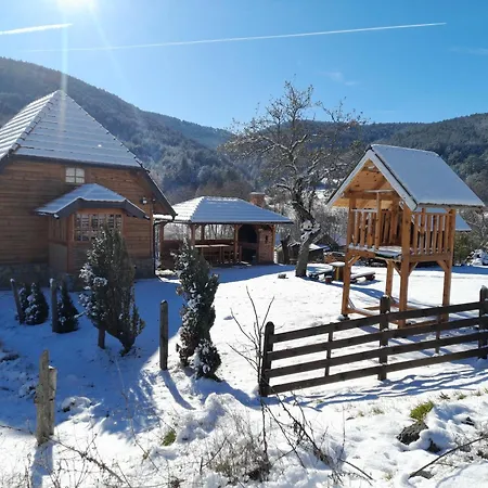 Kuca Karajic Σπίτι διακοπών *